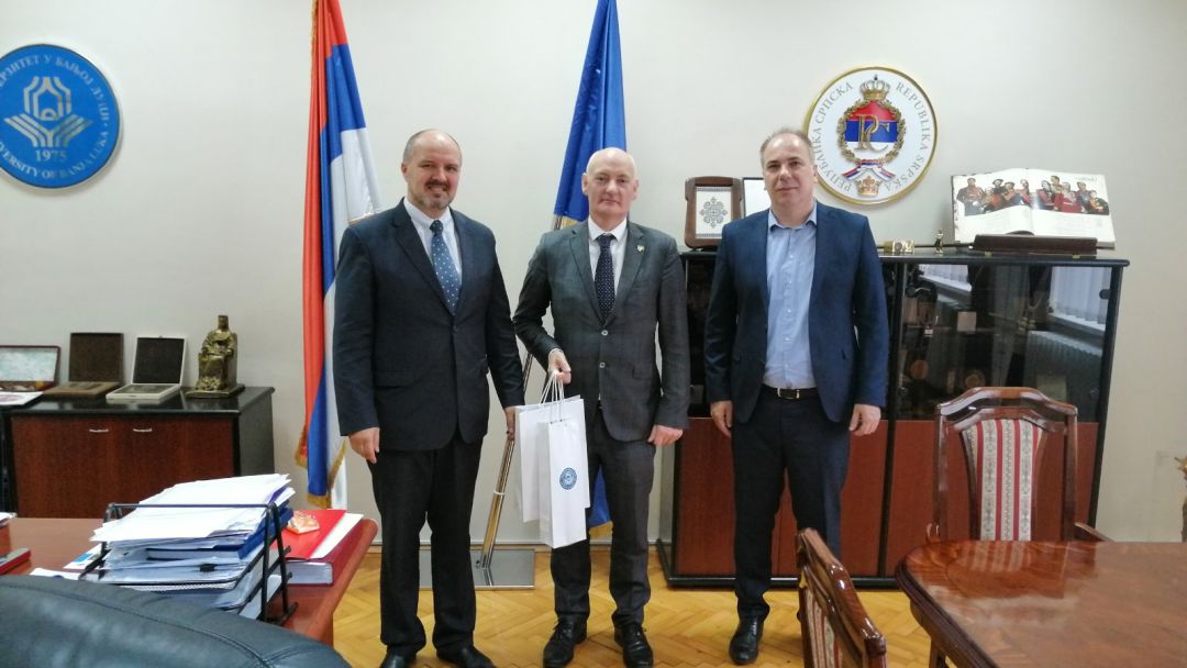 Састанак с амбасадором Ирскеbla